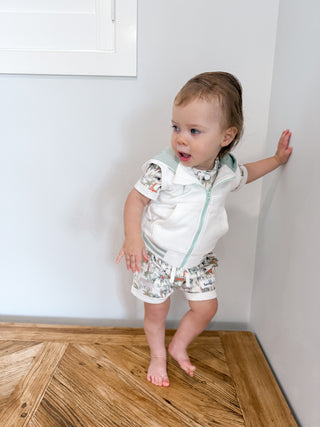 Hoodie Vest  - White and mint